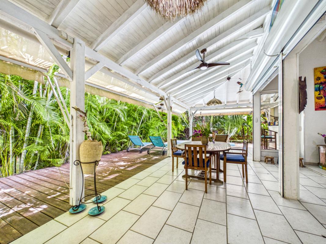 9.location villa avec piscine proche plage St François Guadeloupe